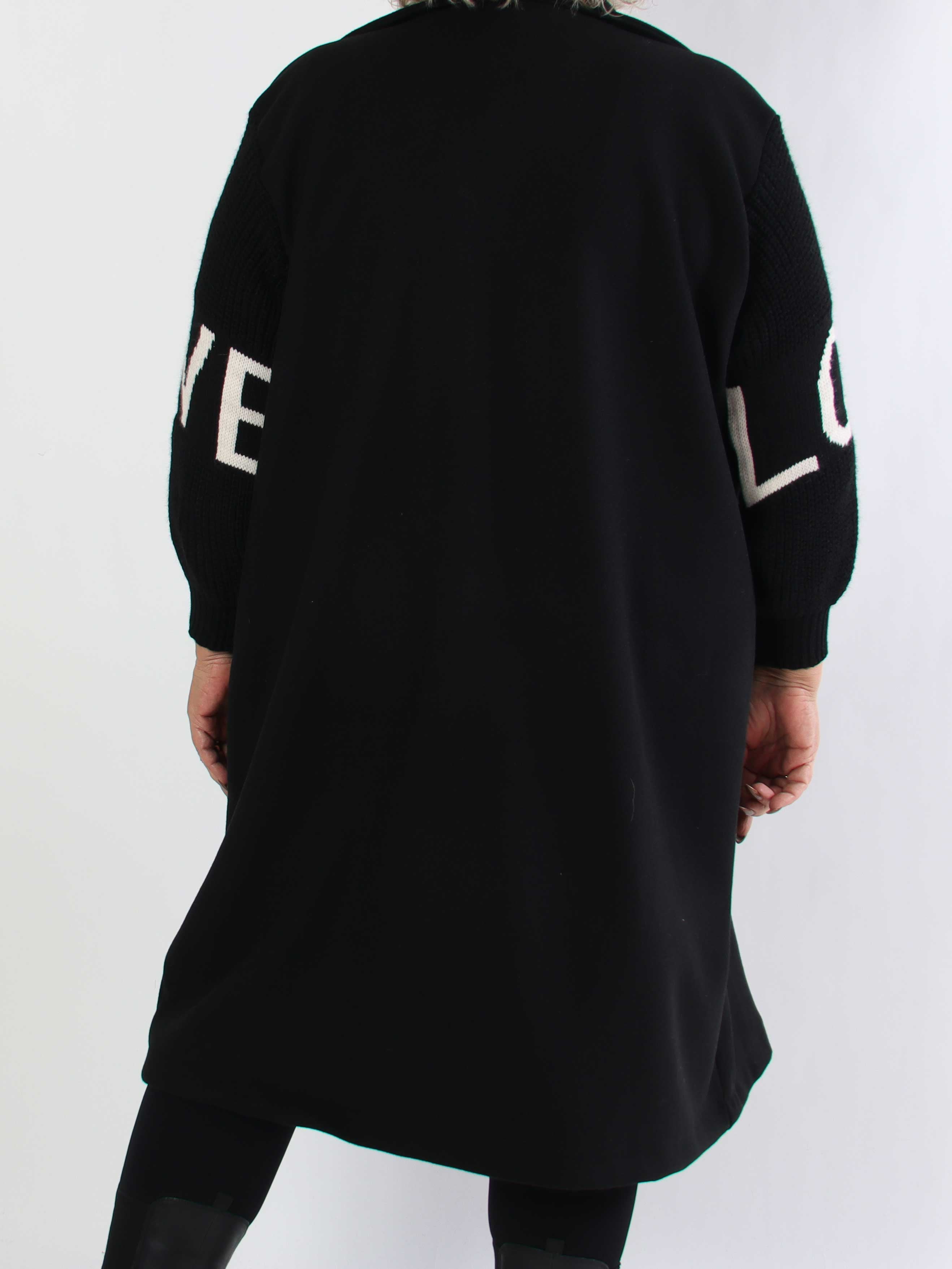 Debbie Midi - Fin plus size frakke med strikærmer